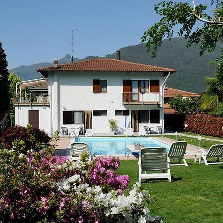 Appartamento Casa Augusta Maccagno Esterno foto